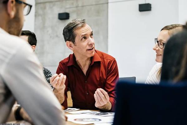 初学者如何选择适合的体育项目？(图1)